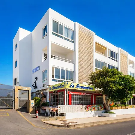 Beachfront 1br With Balcony, Pool & Parking Ancla By Aqua Vista Tenerife *