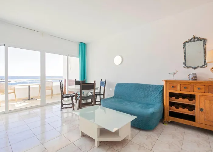 Beachfront 1br With Balcony, Pool & Parking Ancla 卡亚俄萨尔瓦赫